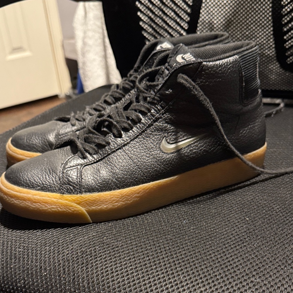 Nike SB Blazer Mid Sneakers